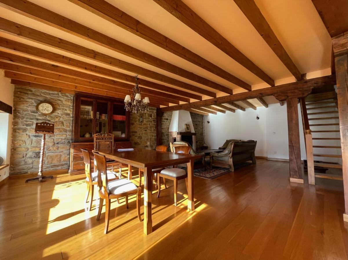 La Indefinida Villa Toranzo Bagian luar foto