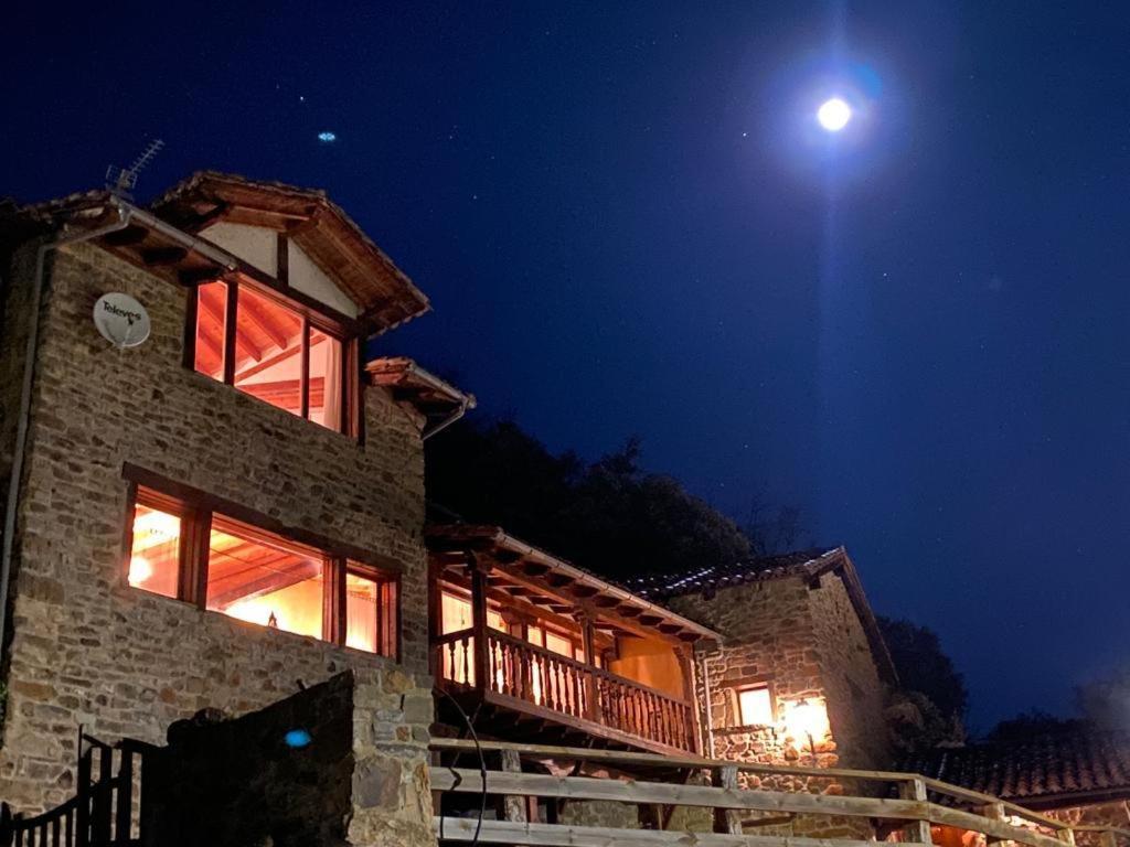 La Indefinida Villa Toranzo Bagian luar foto
