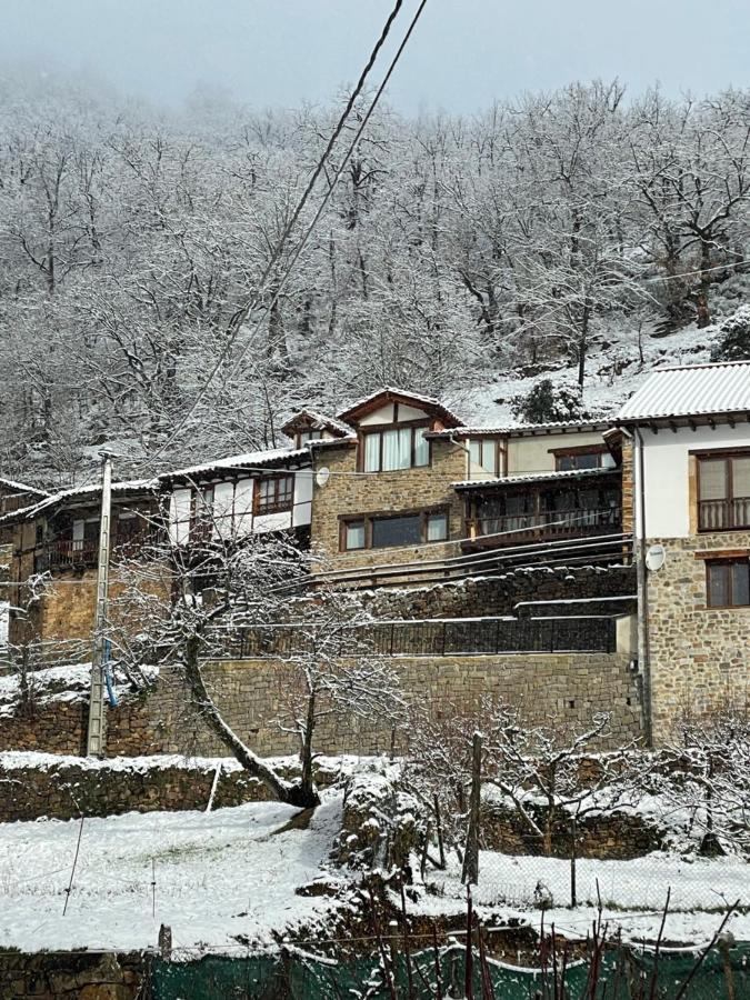 La Indefinida Villa Toranzo Bagian luar foto
