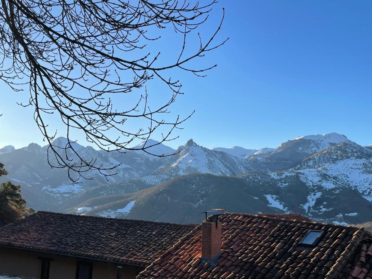 La Indefinida Villa Toranzo Bagian luar foto